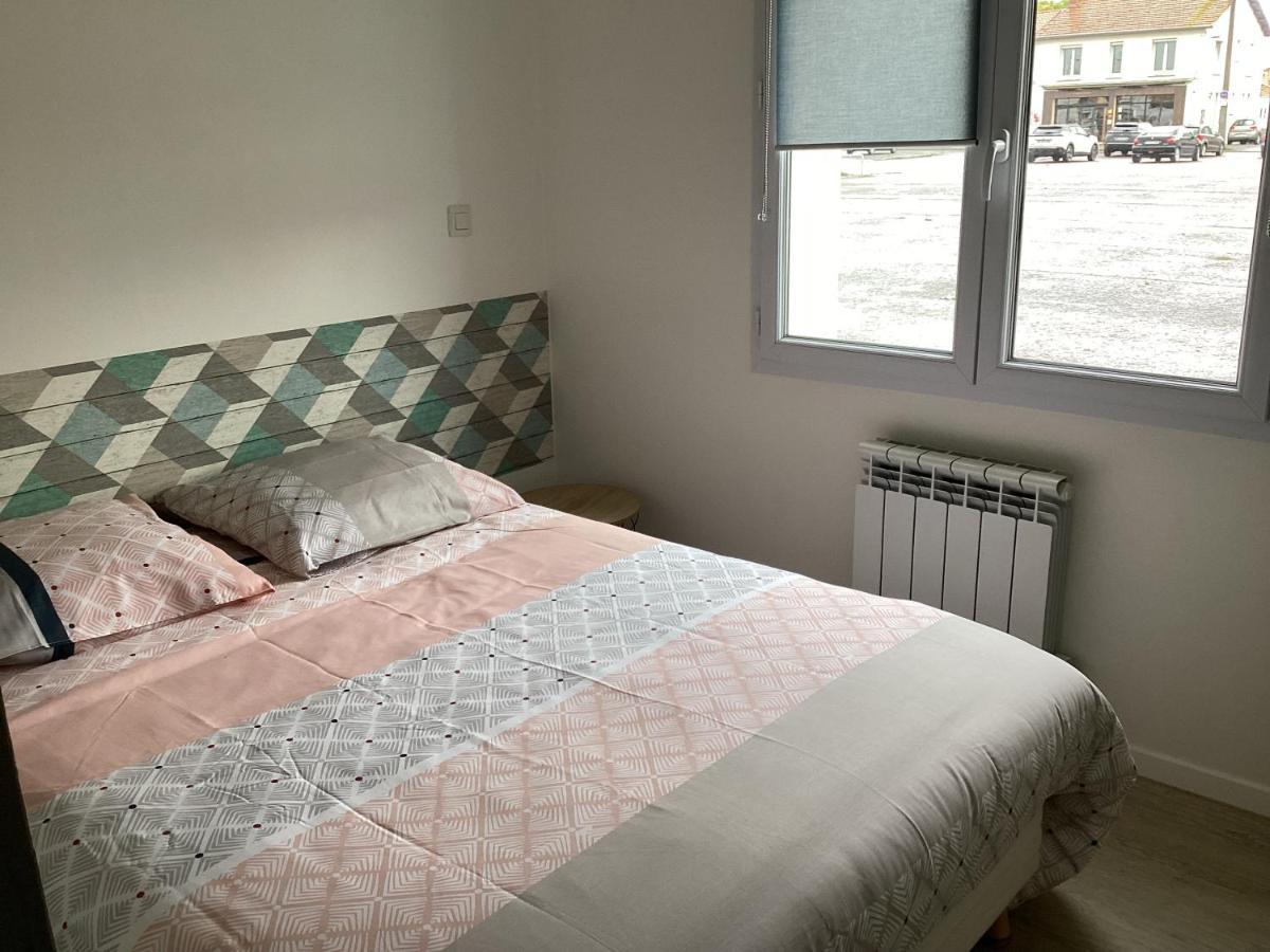 Joli Appartement 50 M2 Classe 3 Etoiles Avec Terrasse Et Jardin La Rochelle  Bagian luar foto